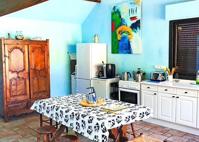 Prázdninový dům Les Maisons D'en & Piscine A Debordement Chauffee *