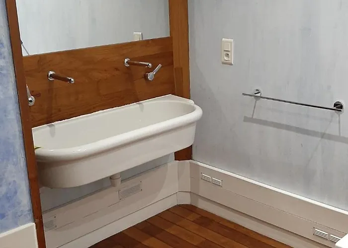 Prázdninový dům Les Maisons D'en & Piscine A Debordement Chauffee Saint-Remy (Aveyron)