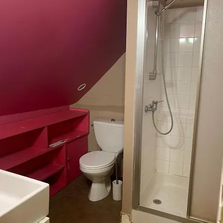 Holiday home Les Maisons D'en & Piscine A Debordement Chauffee